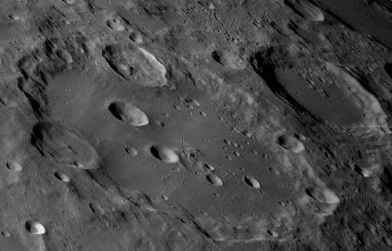 Cratère Clavius 31/10/17 625 mm barlow 4 IR 742 70 % Forte turbulence Luc CATHALA