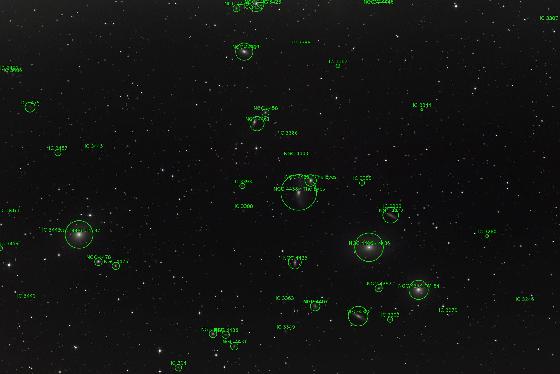Chaîne de Markarian - A7s - plate solving