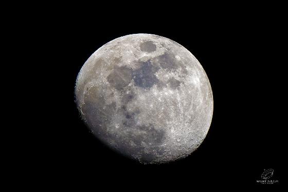 Lune gibbeuse du 07 avril 2017