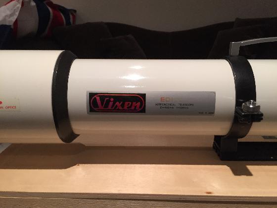Lunette APO Vixen ED102S