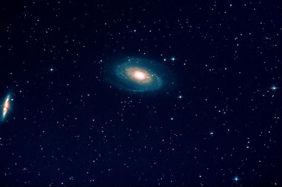 m81