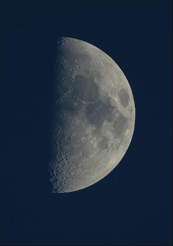 Conjonction Aldébaran/ Meade 102x1000/17 images /Eos 600D