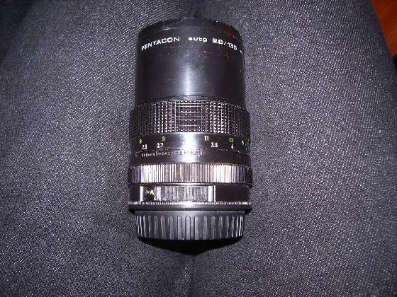 Objectif Pentacon 135mm f/2.8