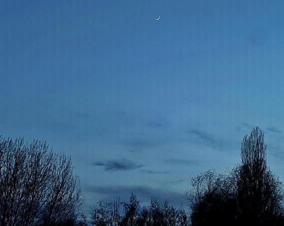 Lune du 30-03-2017 Phone