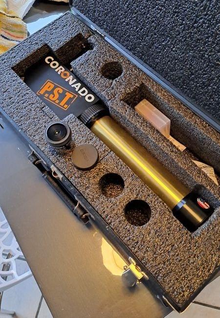 Télescope solaire Coronado 40/400 PST Personal Solar Telescope