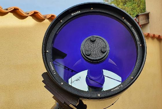 Meade Schmidt-Cassegrain 254 sur Atlas EQG Goto