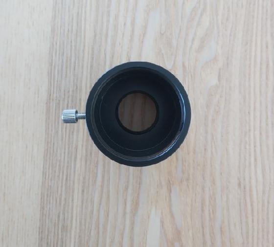 Adaptateur oculaire 50,8mm vers 31,75mm  En parfait état, j'en ai 2 de disponible à la vente.  Vendu 12€ l'unité, frais de port inclus ou remise en mains propres