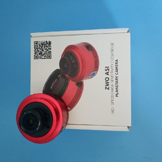 ZWO ASI 385MC avec accessoires, boîte d'origine et facture.
