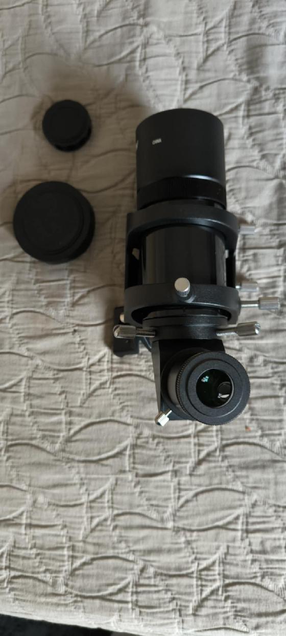 Chercheur Illuminé et redressé Celestron 9x50  RACI Finderscope