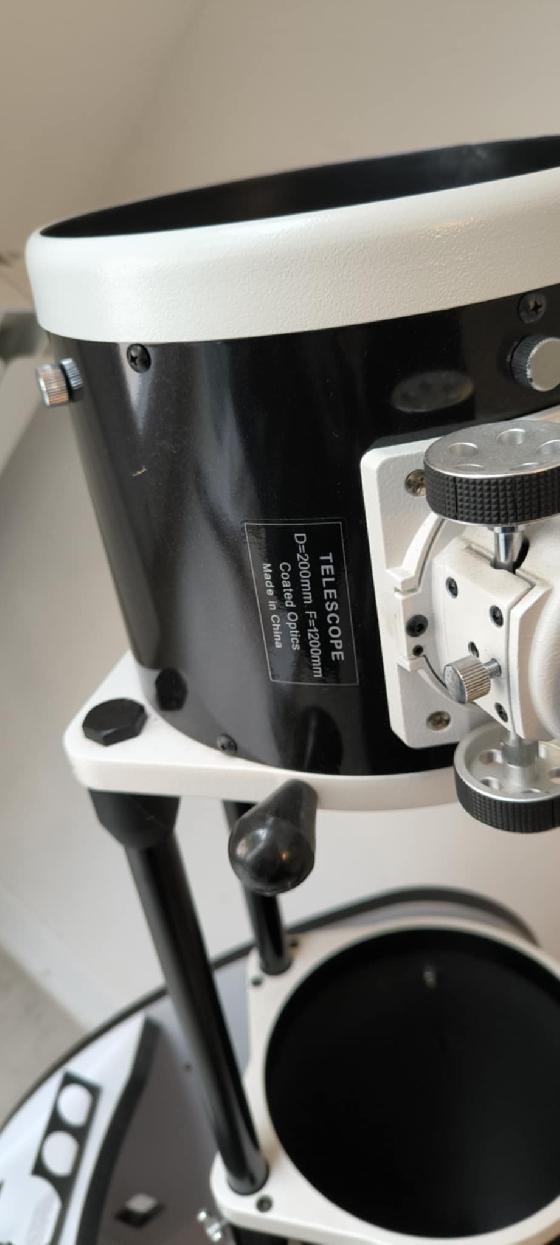 Dobson Skywatcher Flextube GOTO 200mm F/6