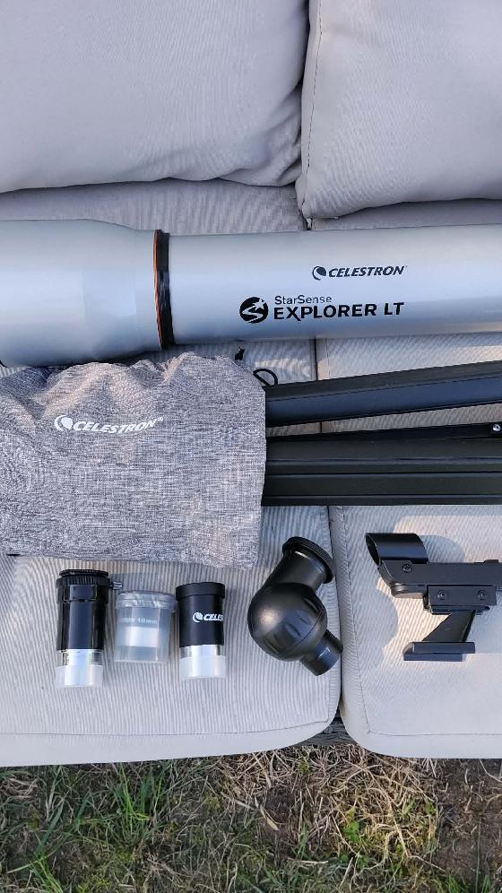  Lunette / Télescope CELESTRON StarSense Explorer LT 80/900