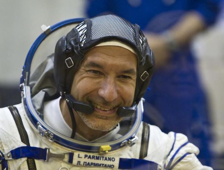 536235-italian-astronaut-luca-parmitano-a-member-of-the-international-space-station-iss-crew-speaks-with-hi.jpg?modified_at=1374044904&width=750