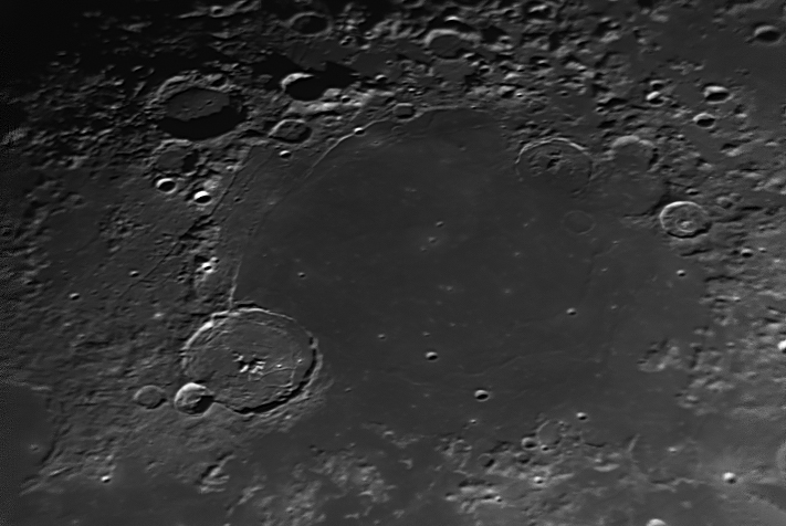 1513103326-lune21.jpg