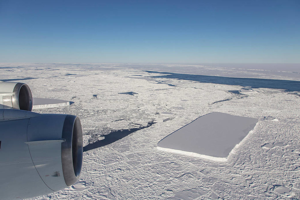 rectangular icebergs as seen on IceBridge flight 16 Oct 2018