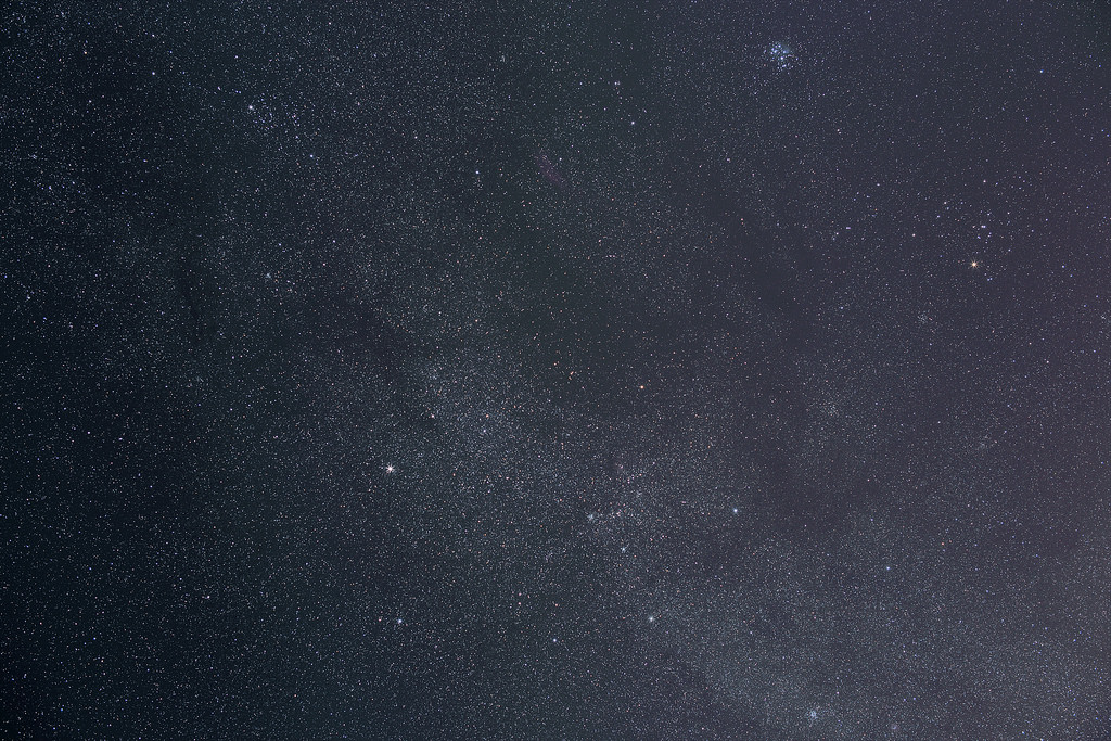 Capella et les pléiades