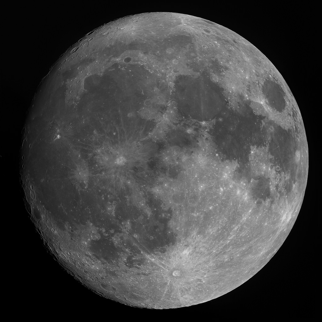 Moon_200321_021117_AS_F300_lapl4_ap357_stitch