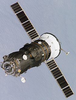 250px-ISS_Progress_cargo_spacecraft.jpg