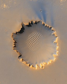 280px-Victoria_crater_from_HiRise.jpg