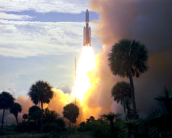350px-Titan_3E-Centaur_launches_with_Viking_1.jpg