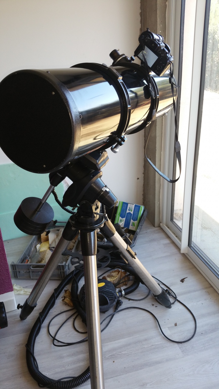440094telescope.jpg