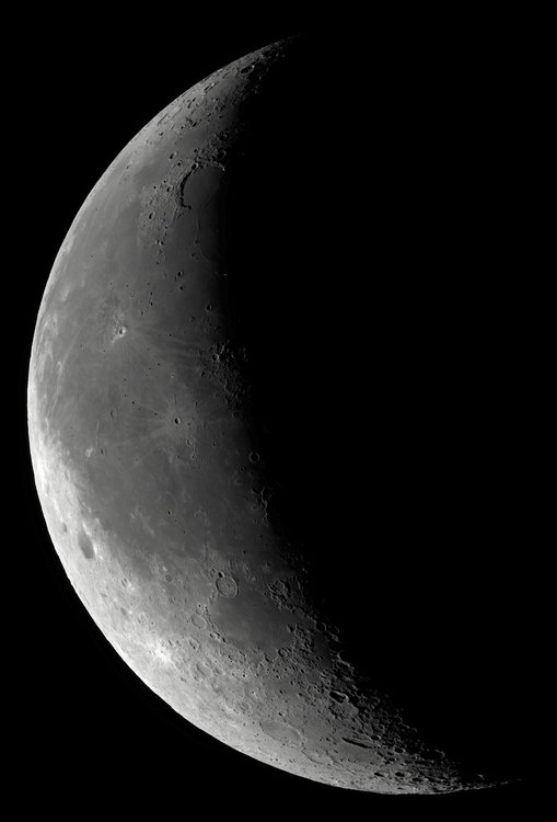 g_Moon_062647_041018_ZWO ASI224MC_G._pipp_AS_F500_lapl4_ap95_stitch As finale 120-600 B3x