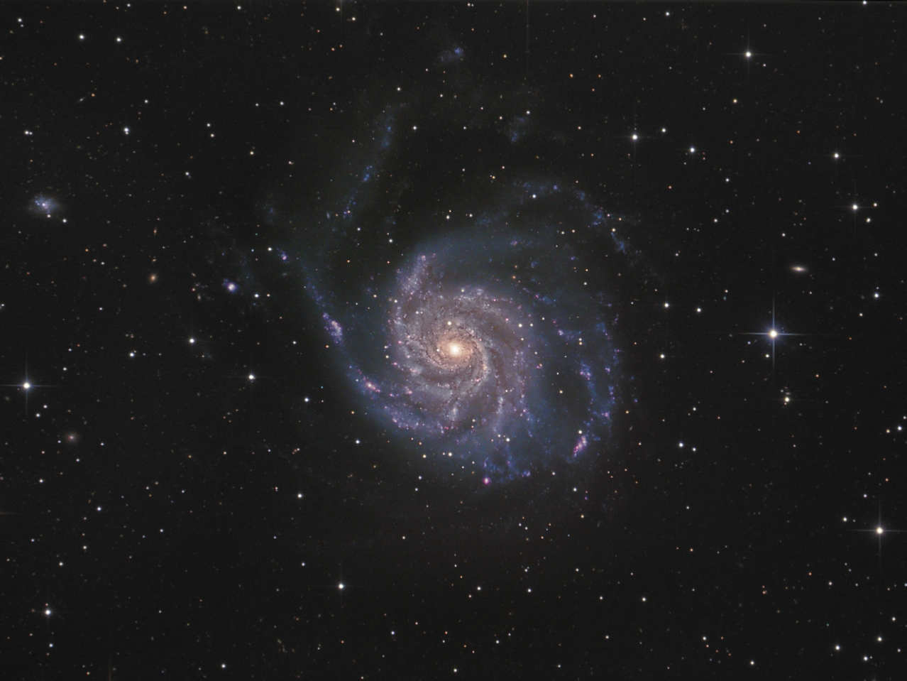 M101%20L2h40R0h30G30B30%20v2-1.jpg