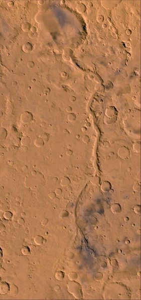 281px-Gusev_-_Ma%27adim_Vallis.jpg