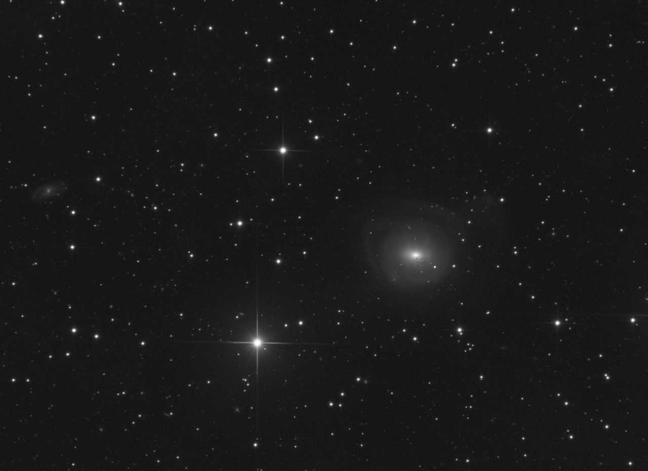 NGC2655%20L77x300s%20crop.jpg