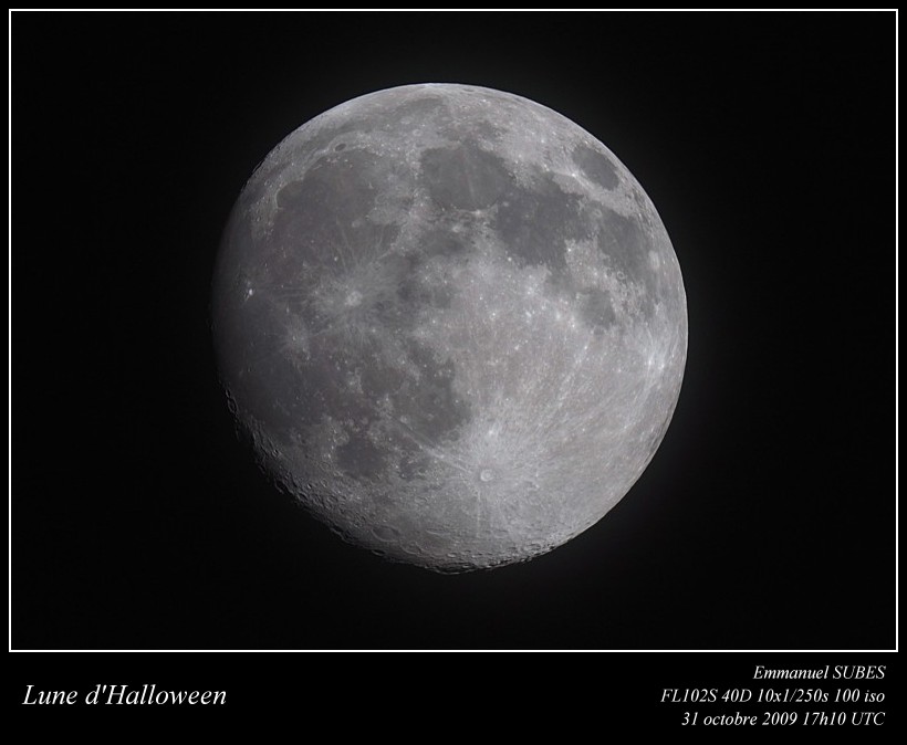 Lune%2040D%20FL102S%2031102009%20Halloween.jpg