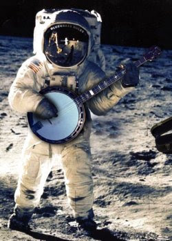 Astronaute+banjo.jpg