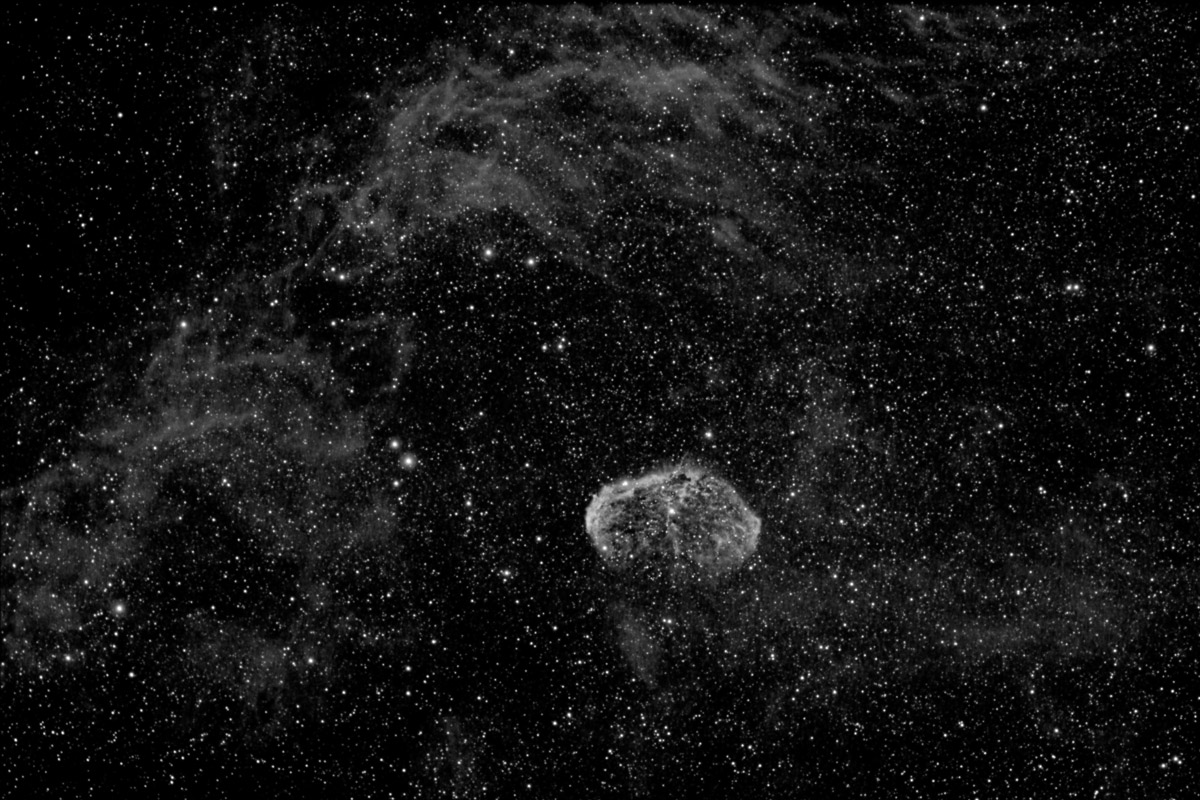 ngc6888-pretraite-log-ps-lum-init-masque-filtre-rec1-n&b.jpg