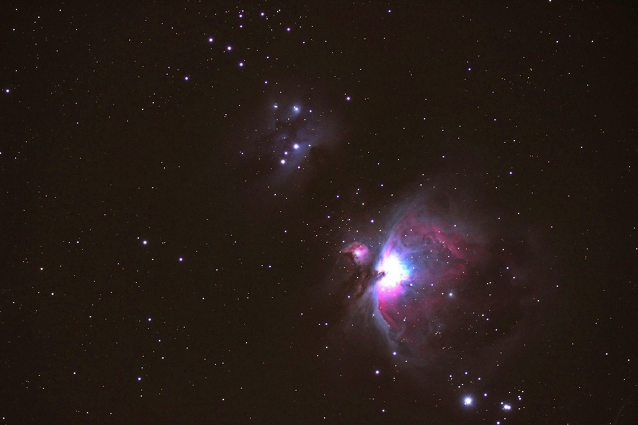 631864M421posede1mn10sa3200iso.jpg