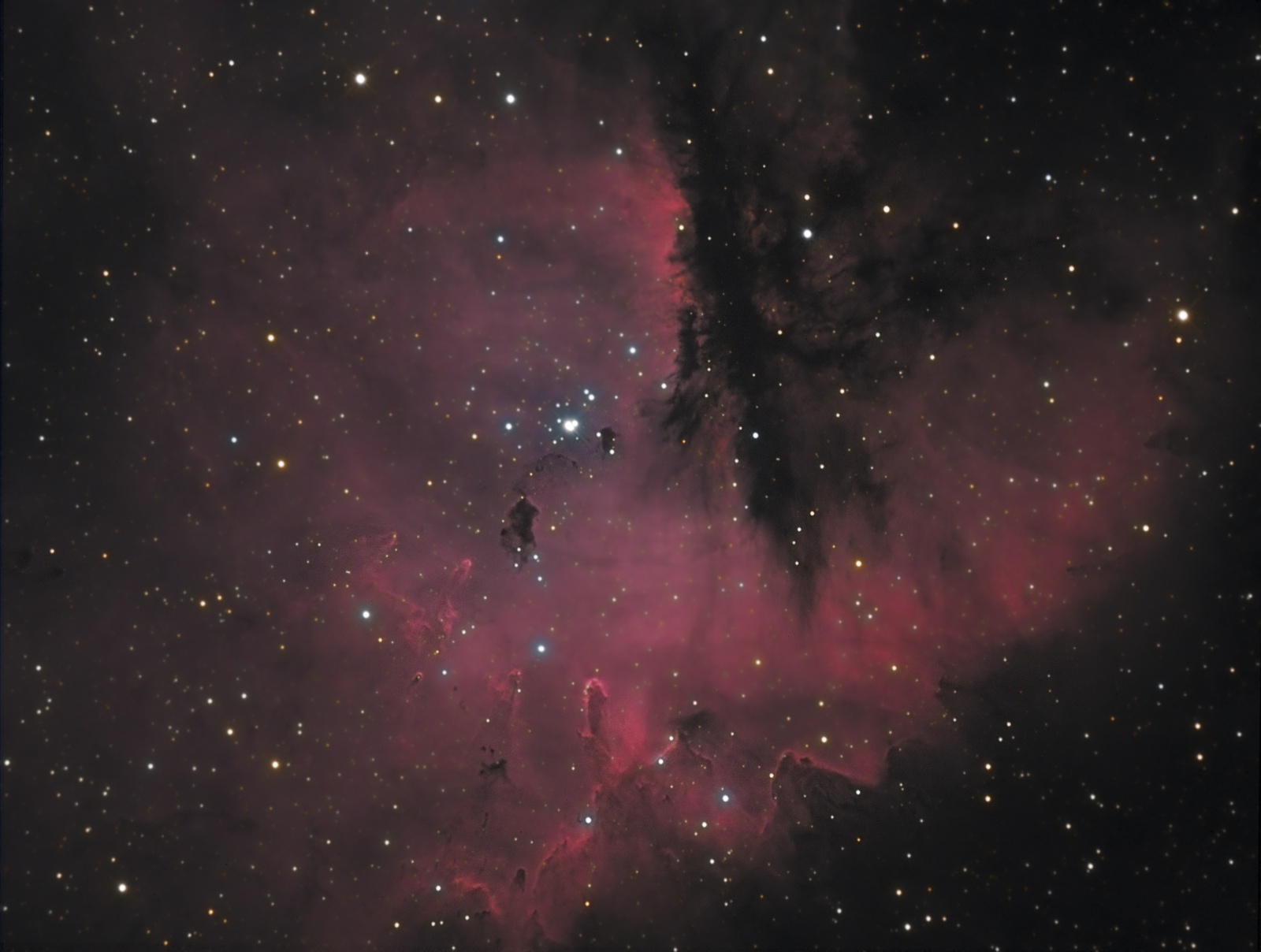 644114NGC281HaRGB.jpg
