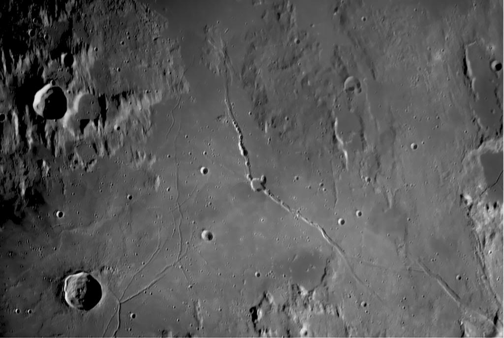 VOIRCELUILAjpga1600_zps1f803e4e.jpg~original