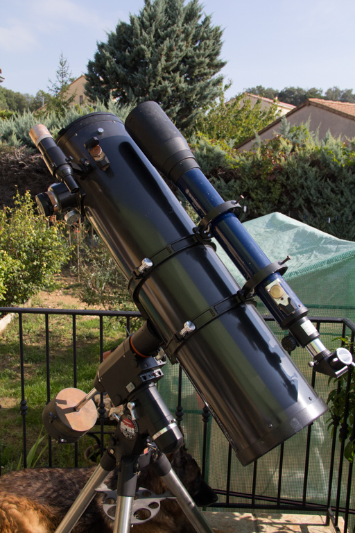 788843telescope1sur1.jpg