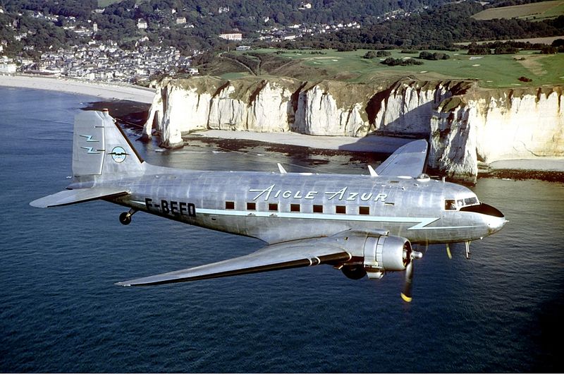 800px-Aigle_Azur_Douglas_DC-3_Volpati.jpg