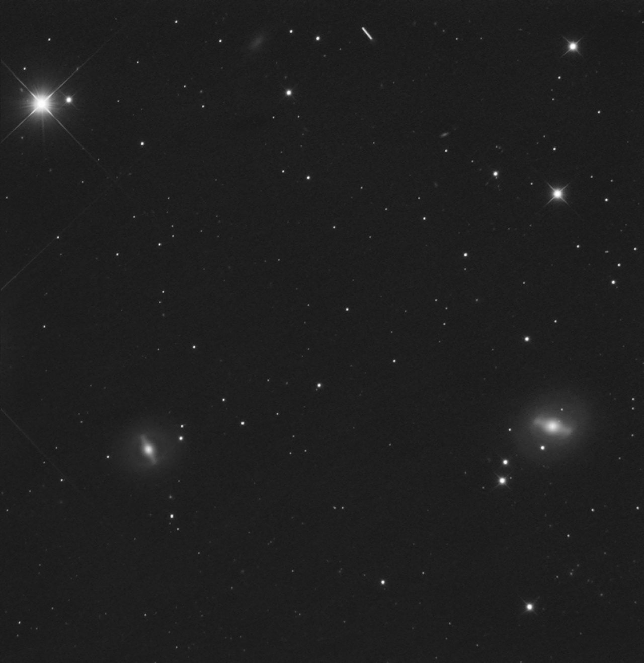 844423ngc4596animlum.jpg