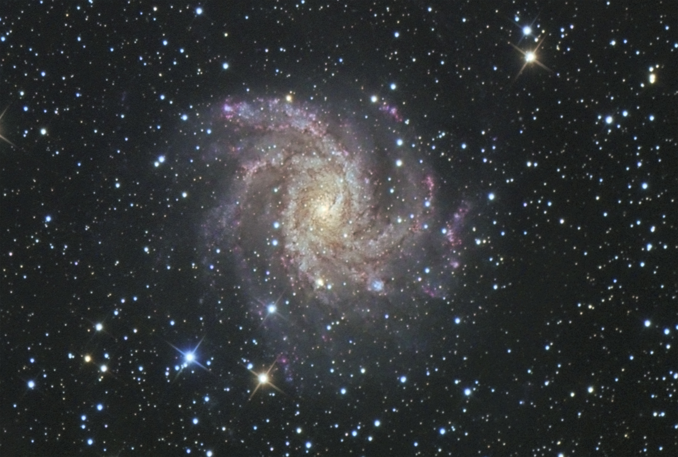 876319NGC6946webcrop.jpg