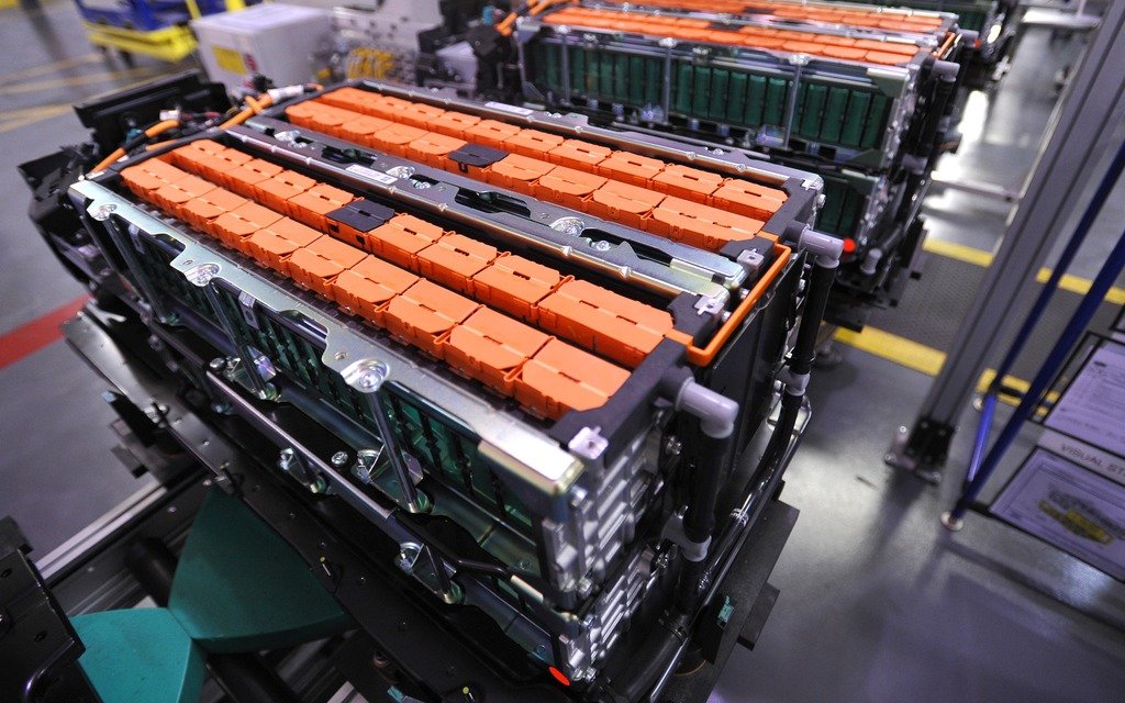 144055_Voitures_hybrides_et_electriques_La_batterie_expliquee.jpg?1024x640