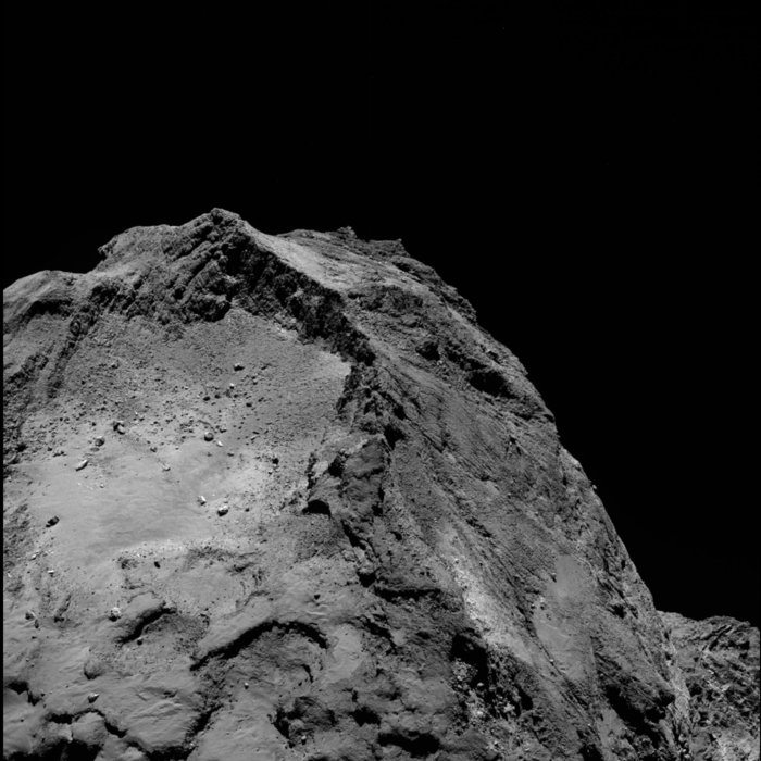 Comet_on_13_February_2016_OSIRIS_narrow-angle_camera_node_full_image_2.jpg