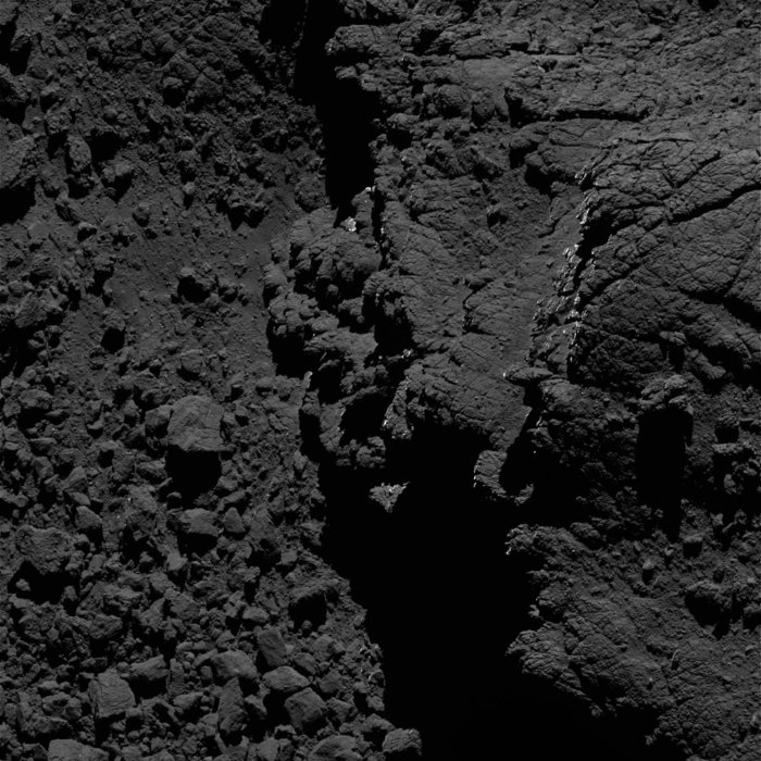 Comet_on_27_August_2016_OSIRIS_narrow-angle_camera_node_full_image_2.jpg