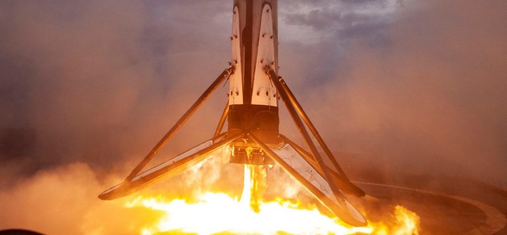 Crew-Dragon-Demo-2-Falcon-9-B1058-OCISLY