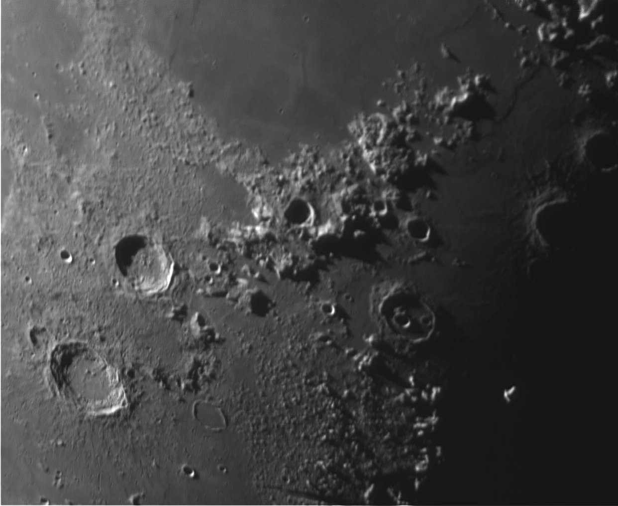 Lune_20090501_no4.jpg