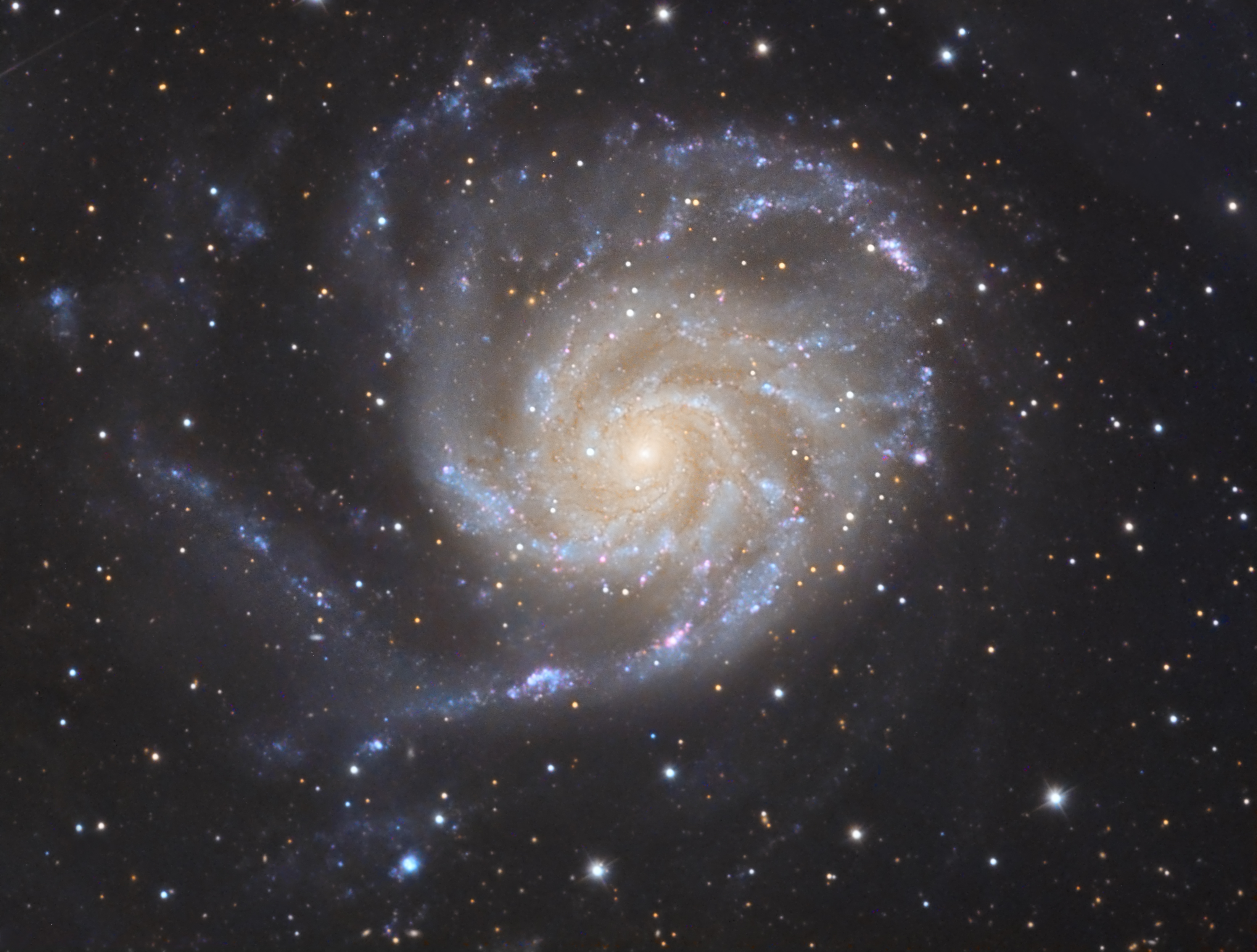 M101_LRGB_FINAL_V2.jpg