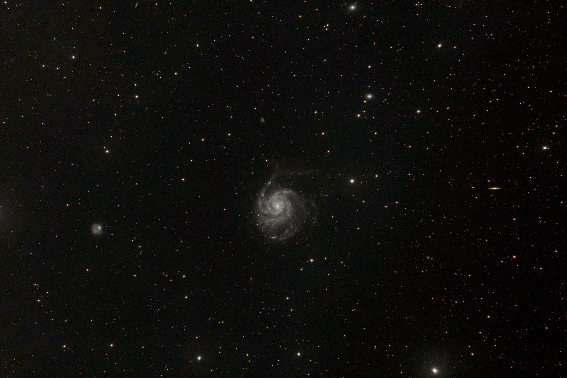 M101_fsq106_60x30s_60x60s_3200iso_t.jpg