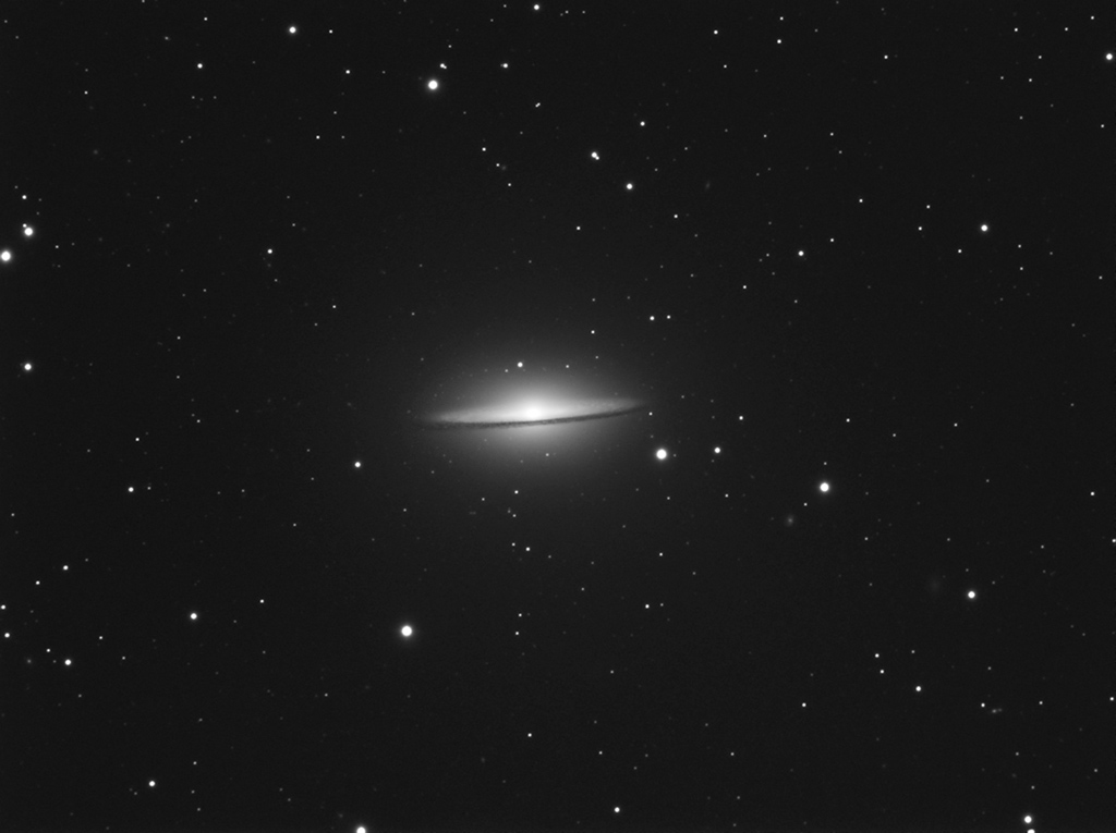 M104-15x5mn-mai2010r.jpg