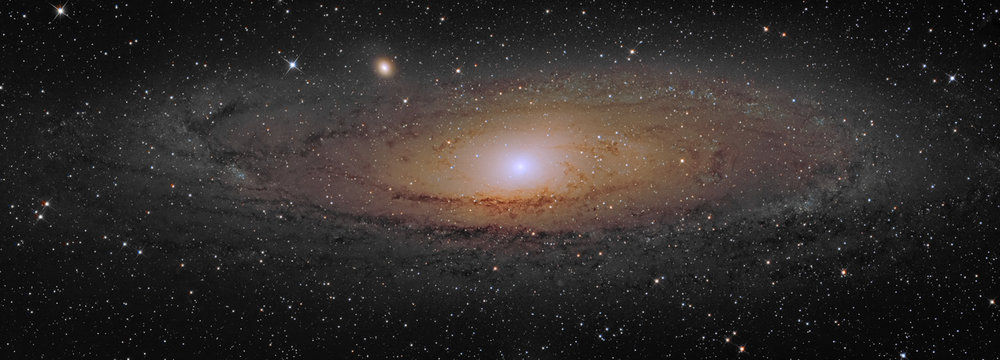 M31_finale_red.jpg
