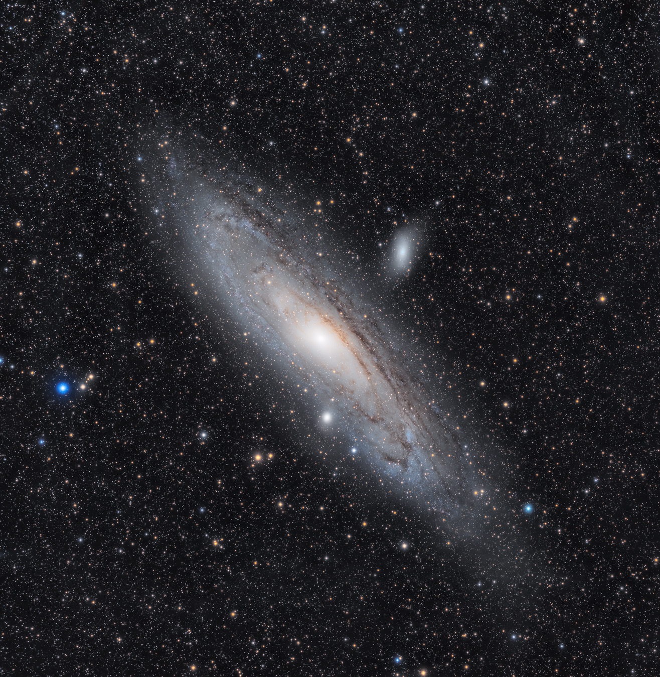 M31_v2_astroccd.eu_33pc.jpg