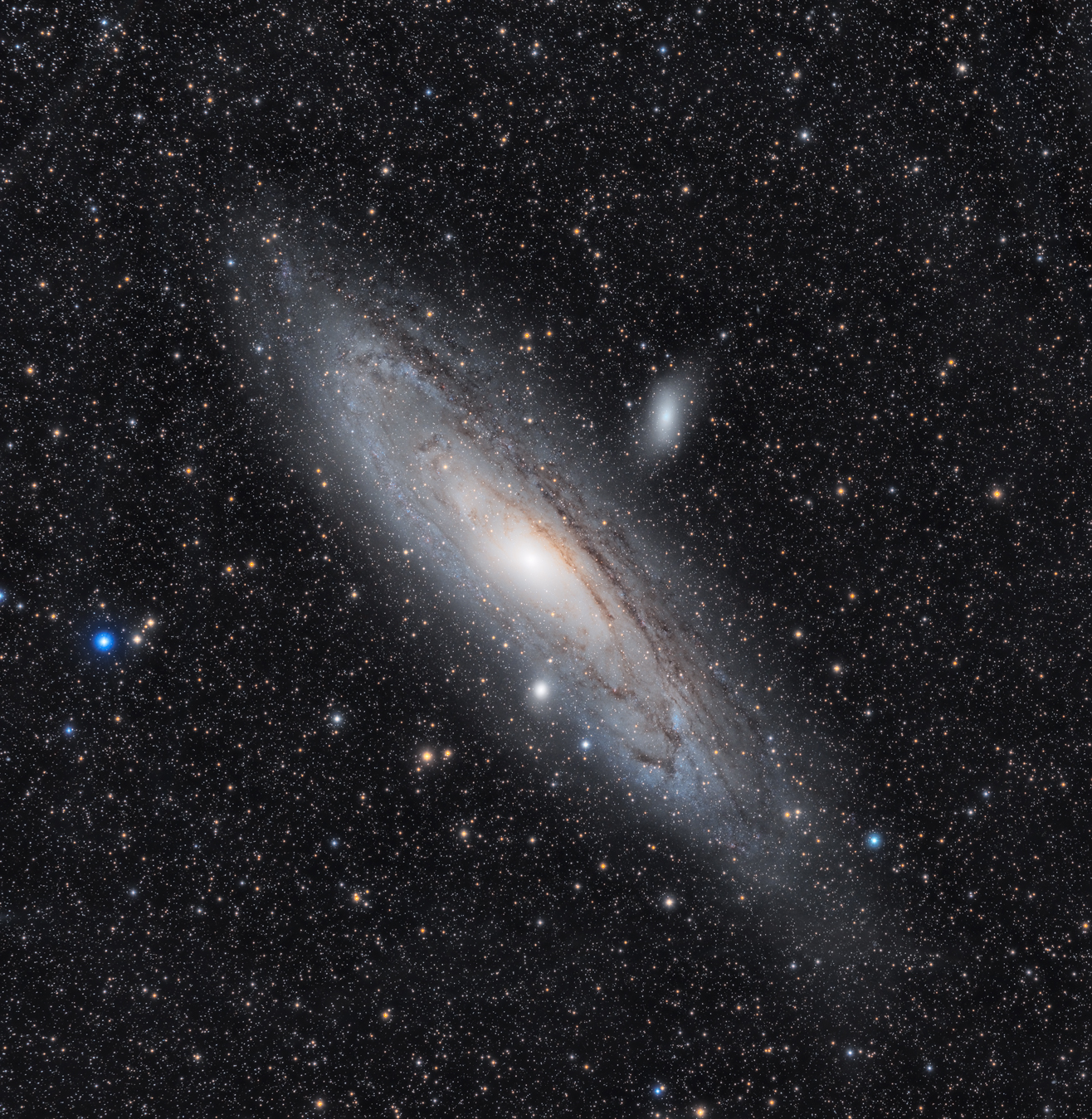 M31_v2_astroccd.eu_33pc.jpg
