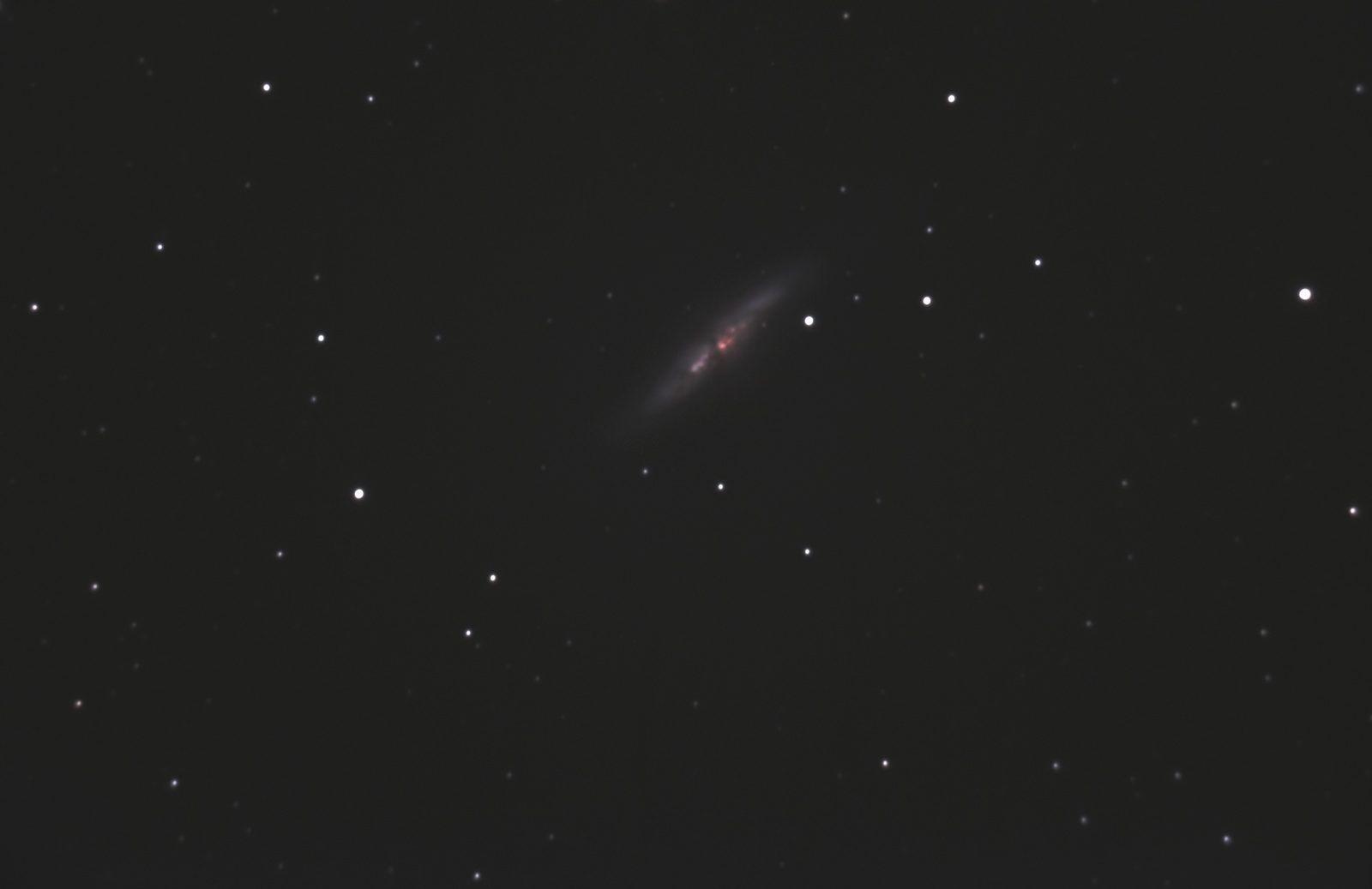 M82small.jpg